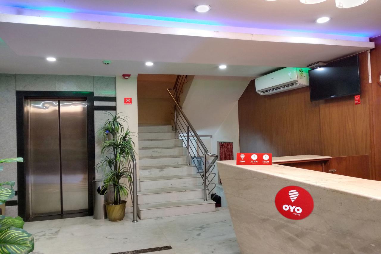 Oyo 6110 Thalassa Suites Bangalore Buitenkant foto