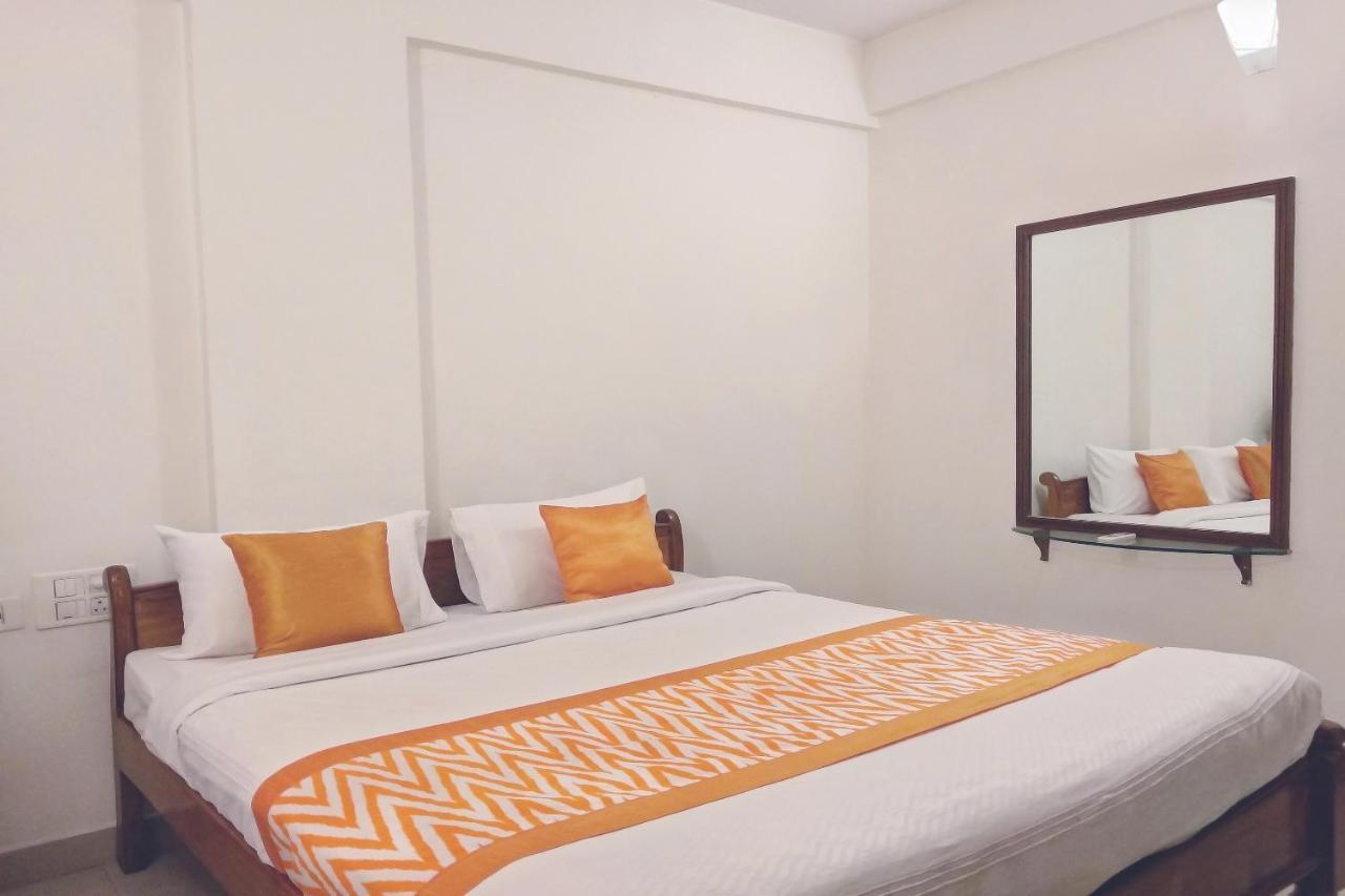 Oyo 6110 Thalassa Suites Bangalore Buitenkant foto