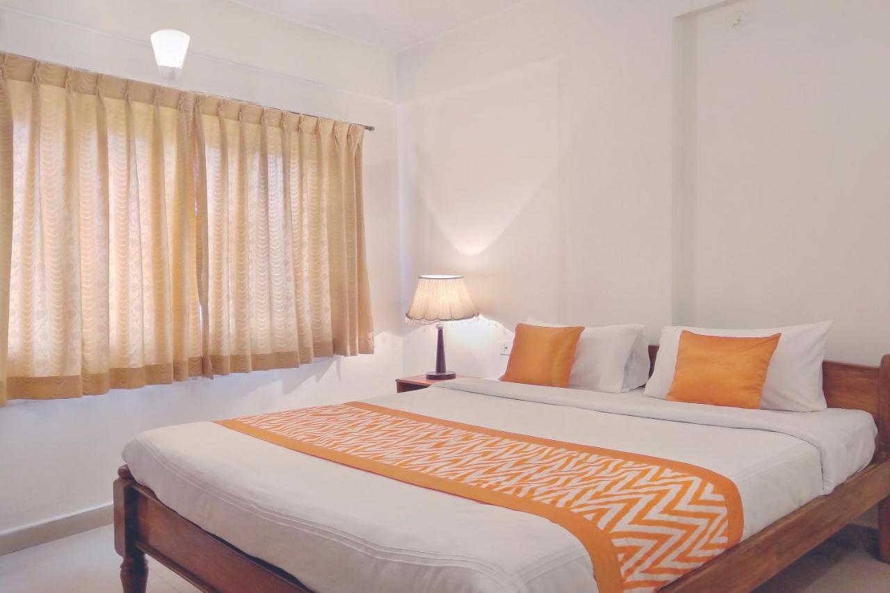Oyo 6110 Thalassa Suites Bangalore Buitenkant foto